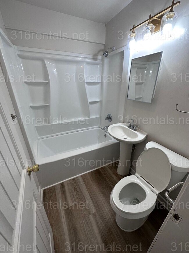 Foto del edificio - COMING SOON, PLEASE CHECK BACK.