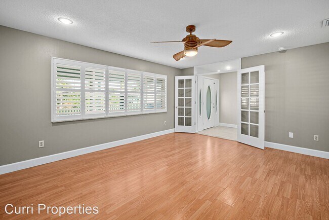 Foto del edificio - 4 br, 3 bath House - 587 Verbenia ct