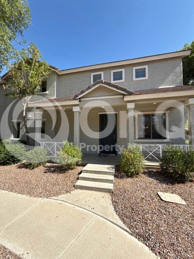 Building Photo - 3834 E Santa Fe Ln