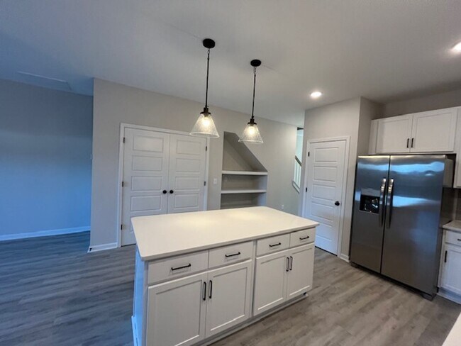 Foto del edificio - Stunning townhouse located in the heart of...