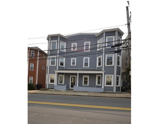 Primary Photo - 19 Dean St