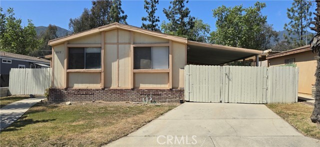 Building Photo - 10129 Wrangler Way