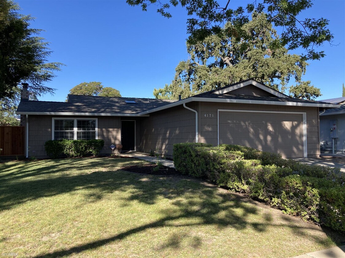 Foto principal - 3 br, 2 bath House - 4171 Mountcastle Way ...