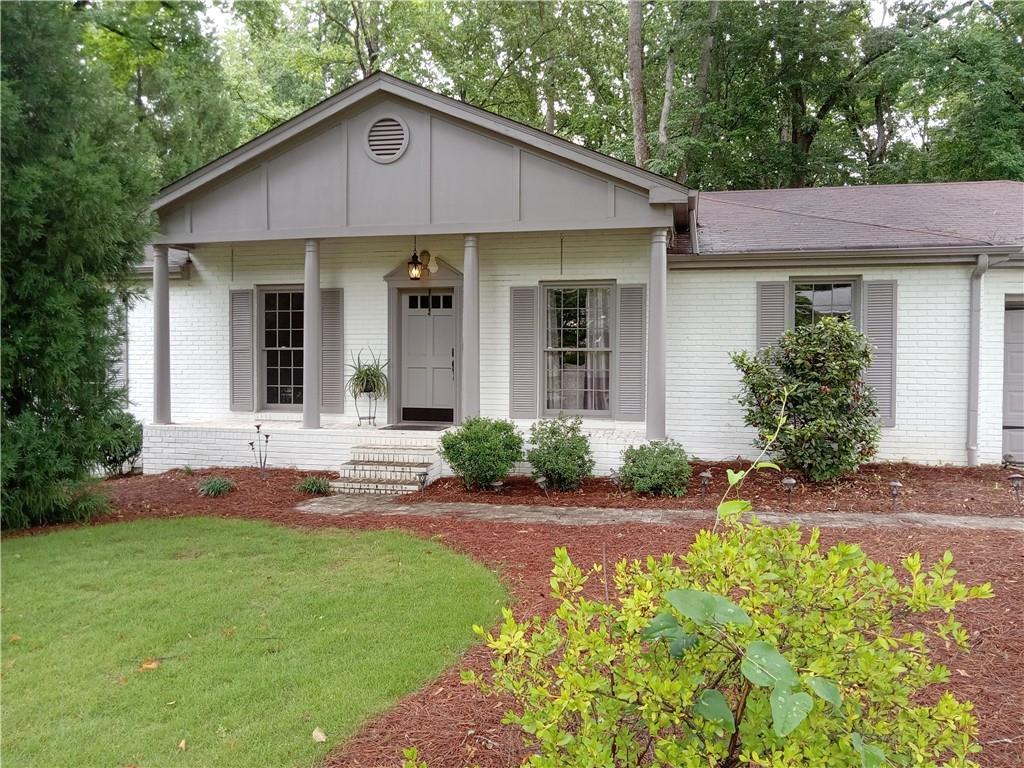 215 Jayne Ellen Way, Alpharetta, GA 30009 House Rental in Alpharetta