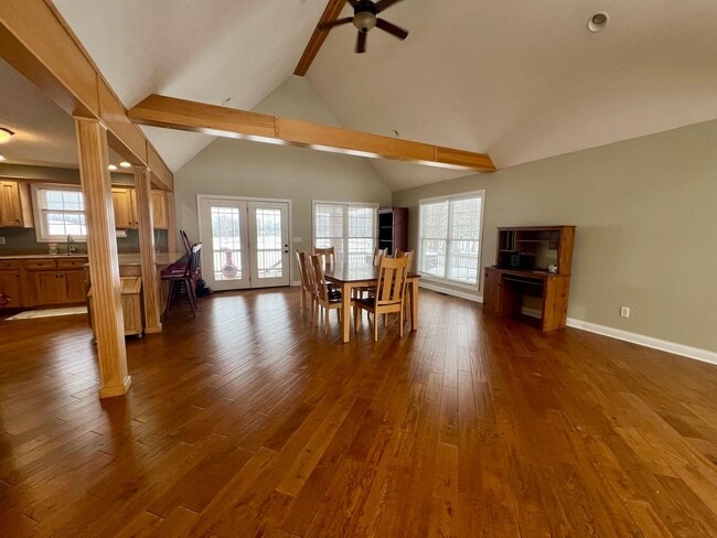 Building Photo - Gorgeous brick home with room to roam!