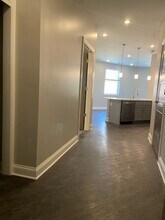 Building Photo - Topiary Park Crossing