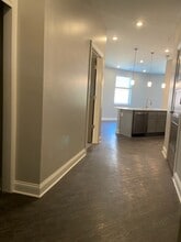 Building Photo - Topiary Park Crossing