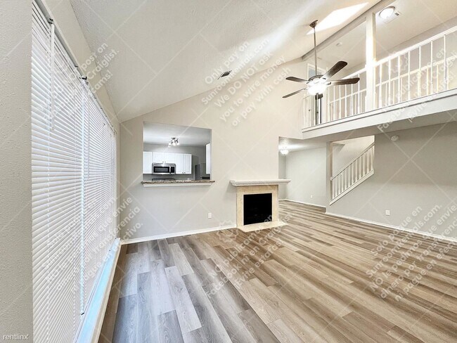 Building Photo - 2 br, 2.5 bath House - 5907 Cinnamon Creek...