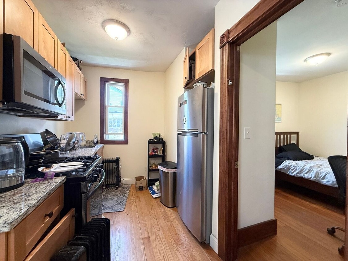 Photo - 146 Webster Avenue