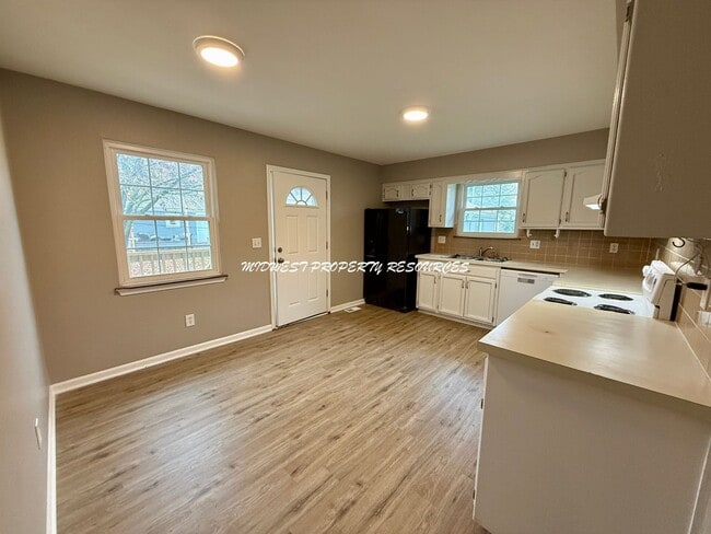 Foto del edificio - 505 SE Florence Ave