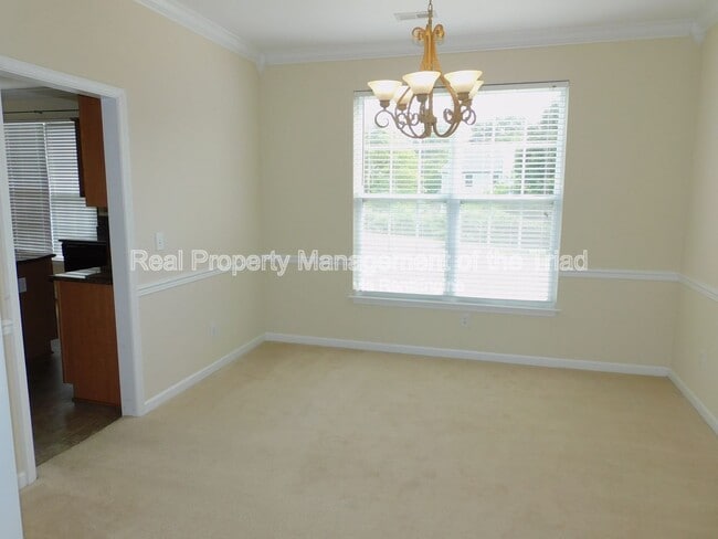Building Photo - 4706 Ridge Fall Rd