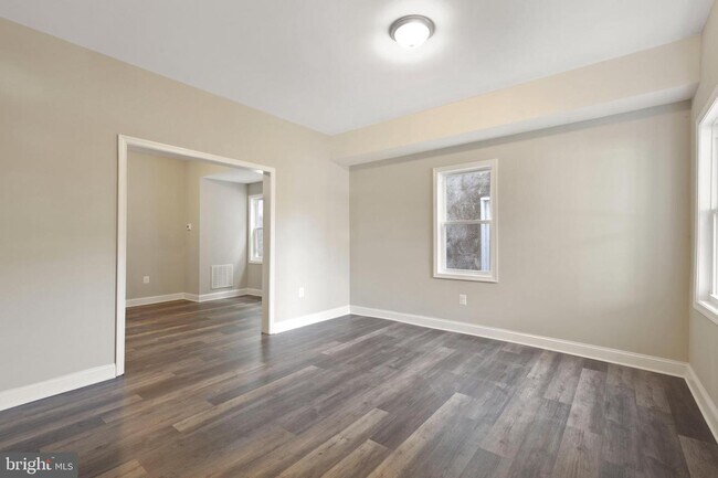 Building Photo - 3814 Reisterstown Rd