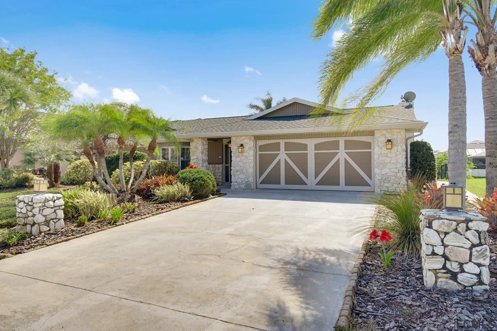 Primary Photo - 4 Claridge Ct S