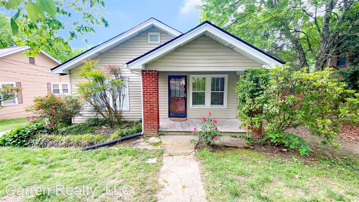5845 Grove Dr, Knoxville, TN 37918 House Rental in Knoxville, TN