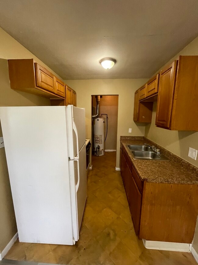 305 S Hedges St Unit 305, Dayton, OH 45403 Apartments in Dayton, OH