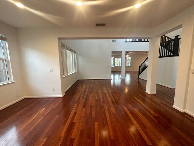 Building Photo - Welcome to Elissagaray Ranch!