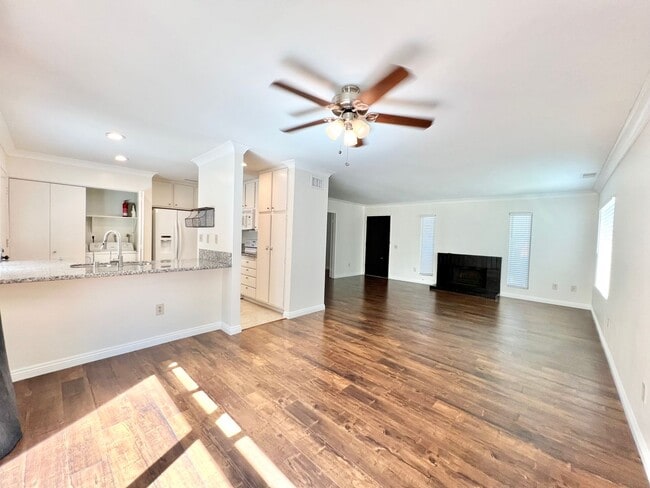 Foto del edificio - Beautiful 3Bd/2Ba In a Great Location!