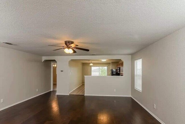 Building Photo - 25339 Colt River