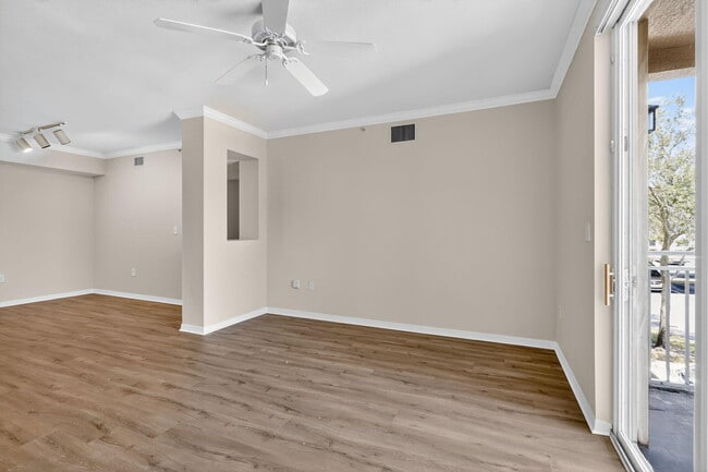 Building Photo - 6450 Emerald Dunes Dr