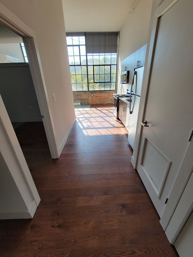 Building Photo - Yarn Factory Lofts