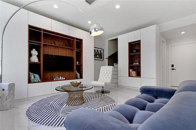 Foto del edificio - 1460 Ocean Dr