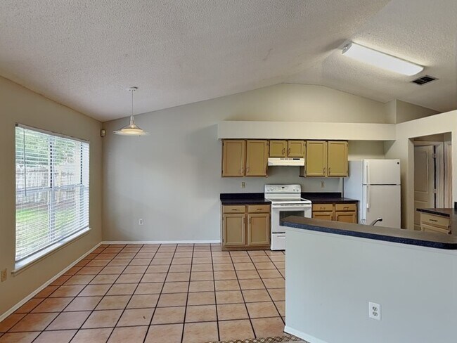 Foto del edificio - 1618 Cassingham Cir