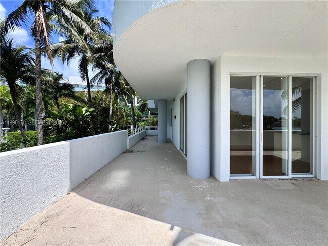 Foto del edificio - 5970 Indian Creek Dr
