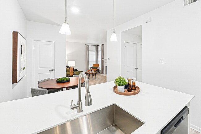 Foto del edificio - Birchstone West Plano