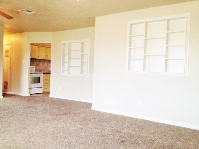 Foto del edificio - 5330 NW Liberty Ave