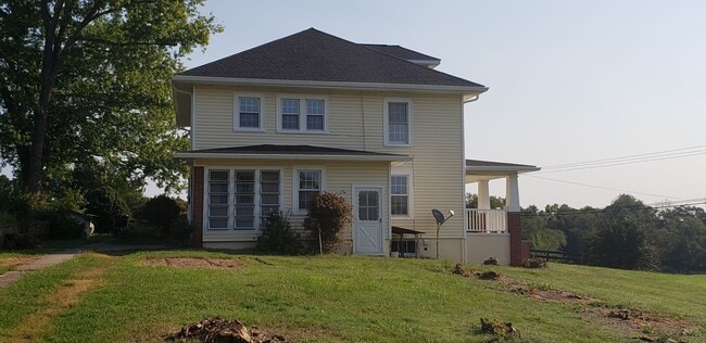 Foto del edificio - 1874 White Hall Rd