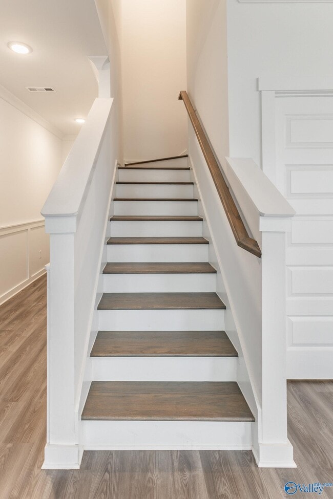 Foto del edificio - 7502 Discovery Pt Dr NW