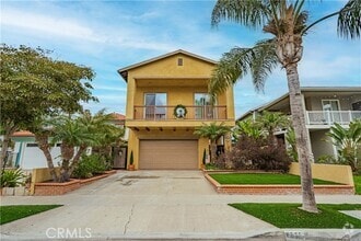 Building Photo - 8371 Lomond Dr