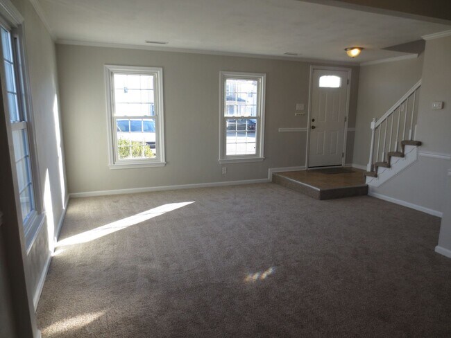 Building Photo - 3 BR, 2.5 BA Townhouse in Ocean Lakes