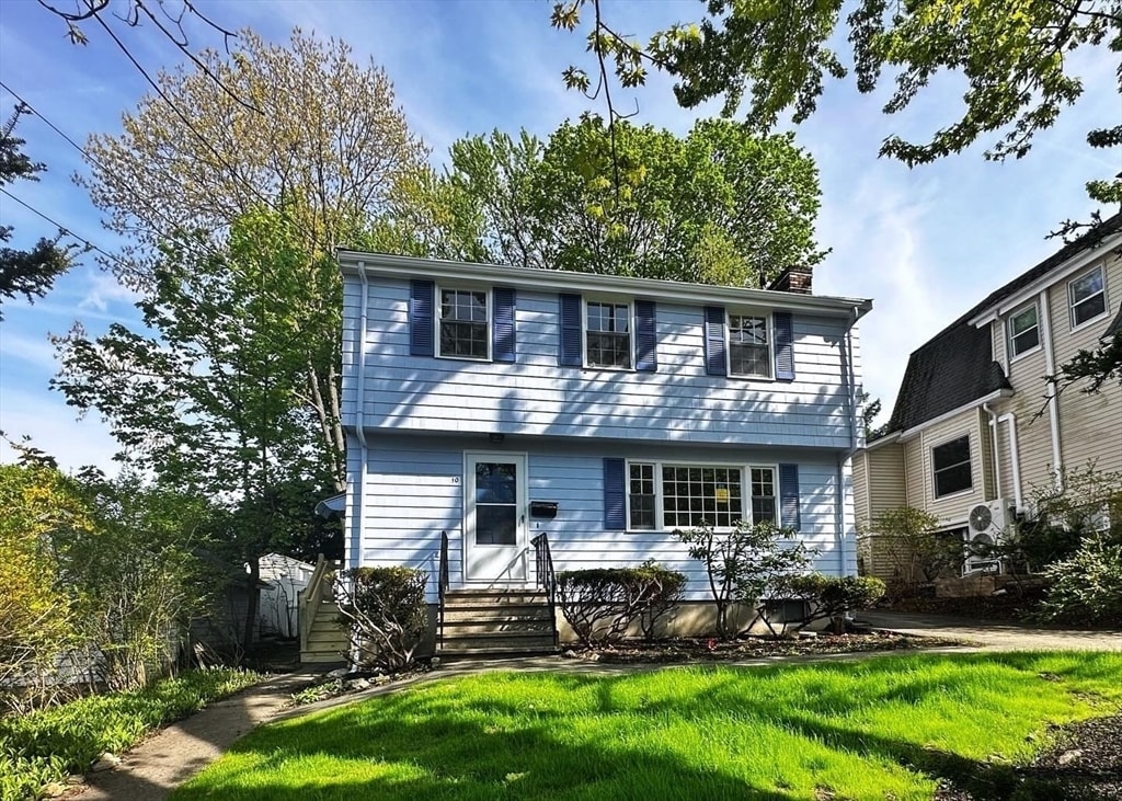 Primary Photo - 10 Colburn St
