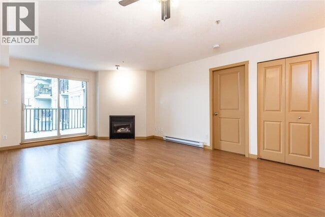 Building Photo - 2FL 38003 SECOND AVENUE