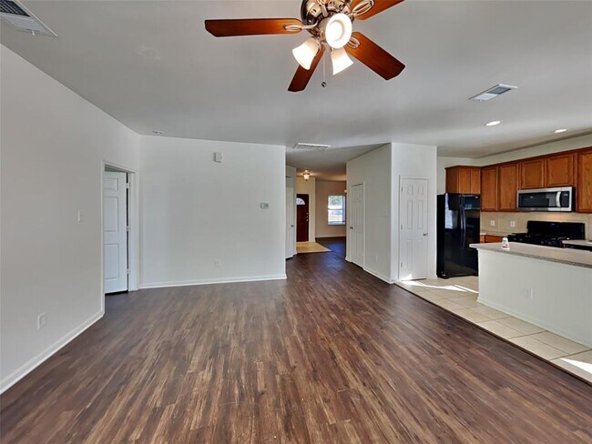 Building Photo - 21927 Saragosa Pond Ln