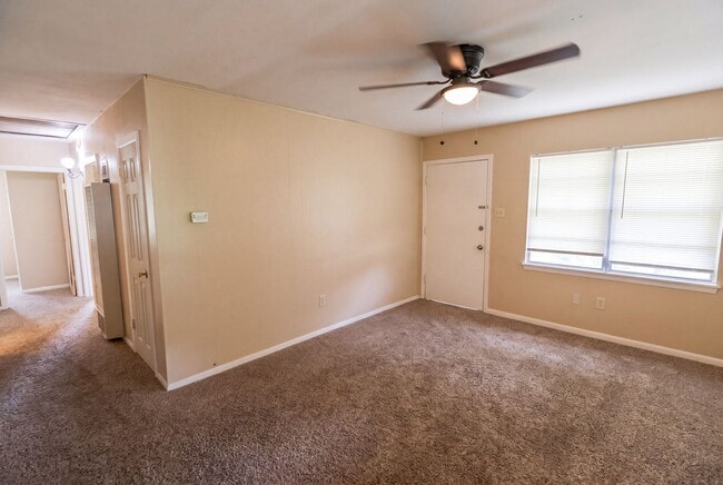 Building Photo - Affordable 3-Bedroom Home in the Heart of Bossier City
