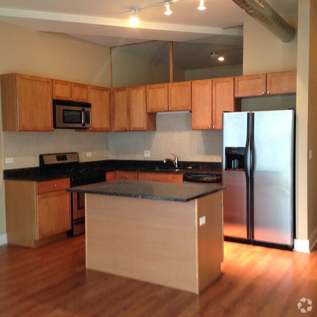 Logan Square Apartments for Rent Chicago, IL