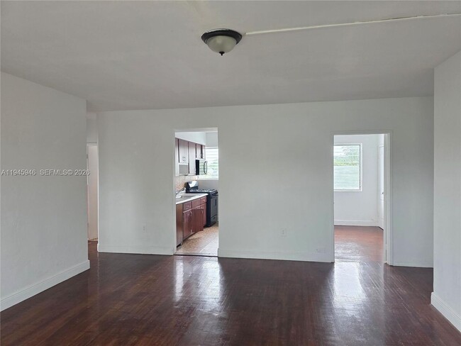 Building Photo - 824 82nd St