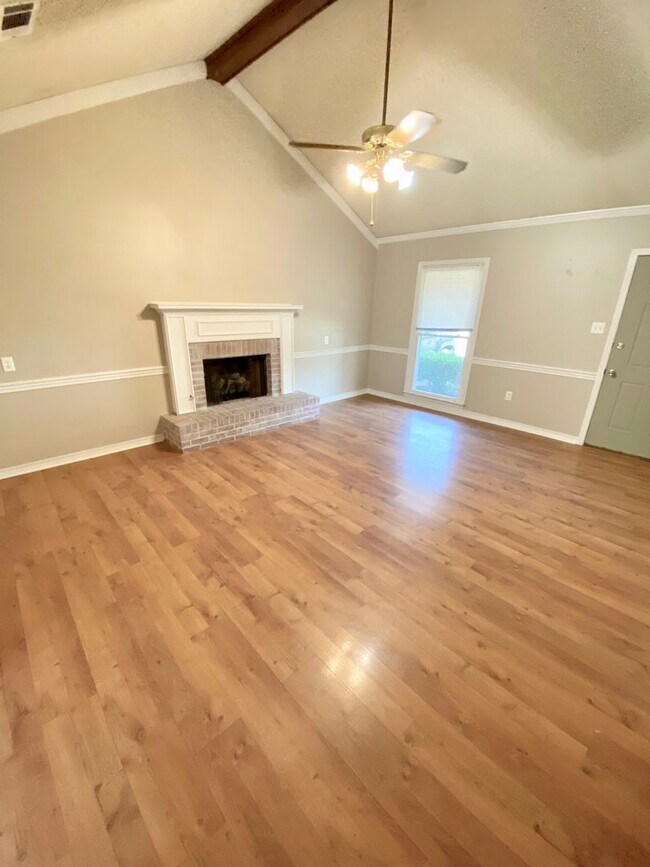 Foto del edificio - 3 bed, 2 bath in the Heart of Ridgeland