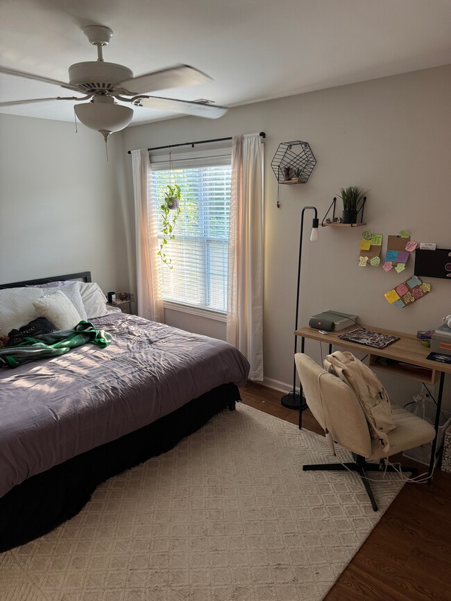 Building Photo - 844 Horton Rd