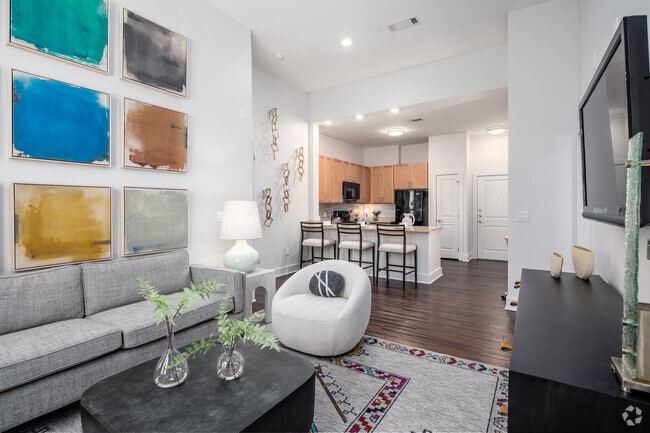 2BR, 2BA - B2 - 1.092SF - Sala de estar - Eleven North
