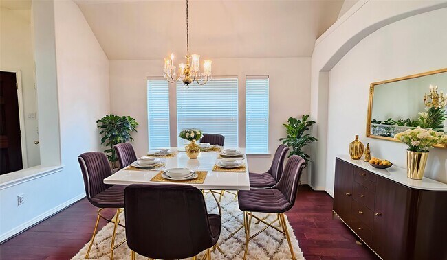 Foto del edificio - 25023 Ivy Trace Ln