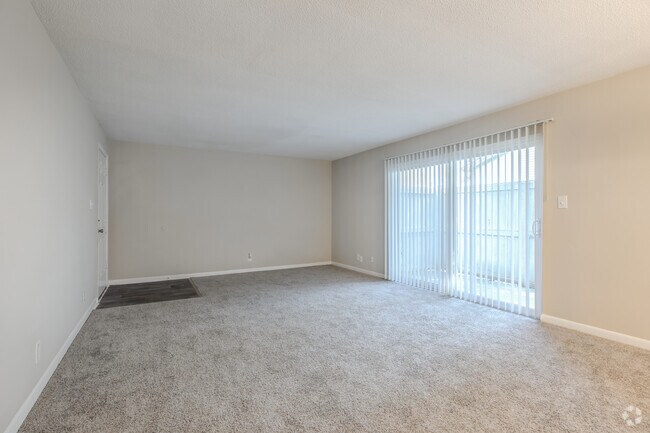 3 habitaciones, 2 baños, 119,5 m², sala de estar - Park at Northside