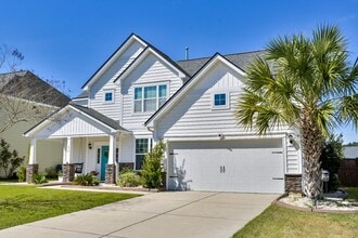 Building Photo - 430 Spectrum Rd