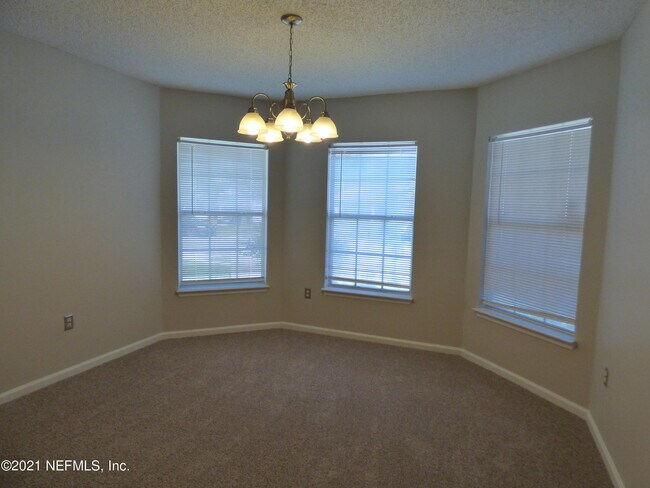 Building Photo - 13442 Ashford Wood Ct E