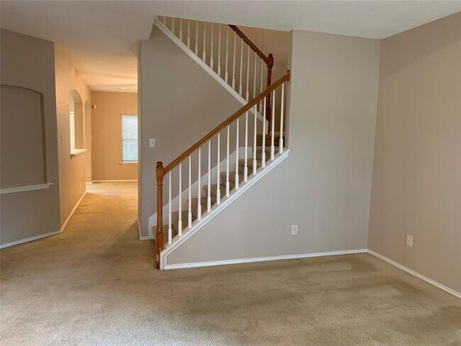 Foto del edificio - 10842 White Oak Point Ct