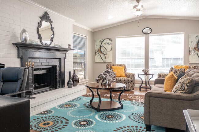 14131 Cornerstone Vlg Oficina de arrendamiento - North Bend Living