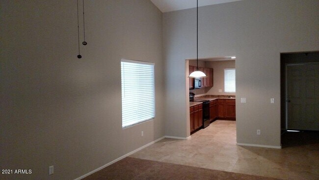 Building Photo - 1364 E Poncho Ln