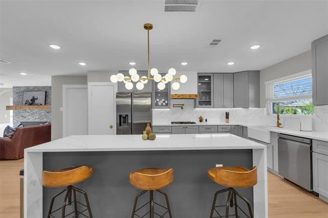 Foto del edificio - 11107 Hillcrest Rd